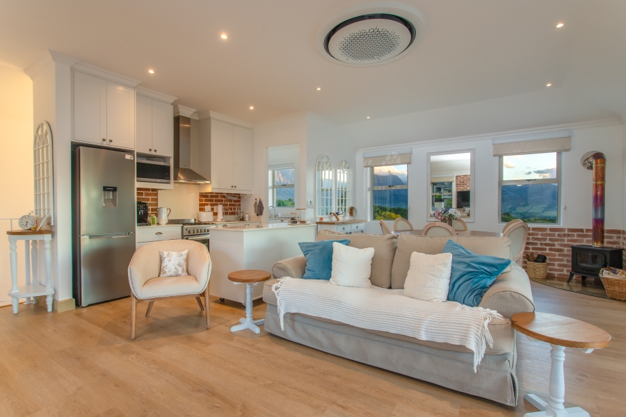 2 Bedroom Property for Sale in Franschhoek Western Cape